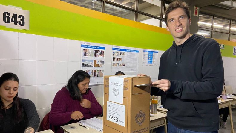 Adriano Morone: “Sabemos la importancia de votar y elegir sobre nuestro futuro” Adriano Morone: “Sabemos la importancia de votar y elegir sobre nuestro futuro”