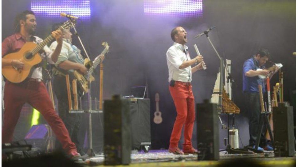 Los Tekis Castillo/La Voz