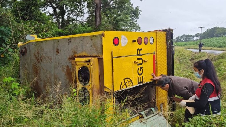 Volcó un camión de caudales en Fraile Pintado