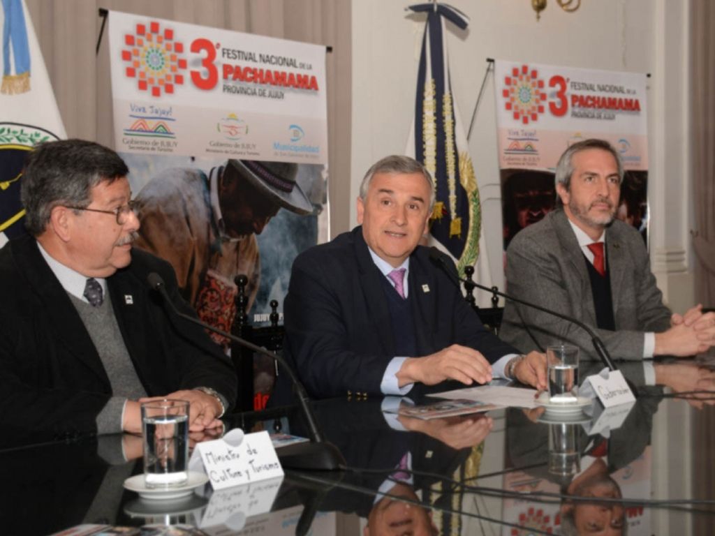 Presentación oficial