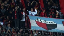 Colón: detuvieron al vicepresidente y al líder de la barra por apriete a los jugadores.&nbsp;