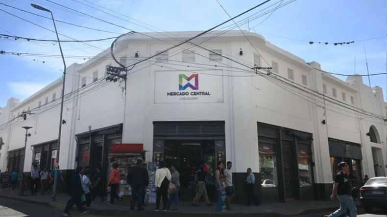Mercado 6 de Agosto.