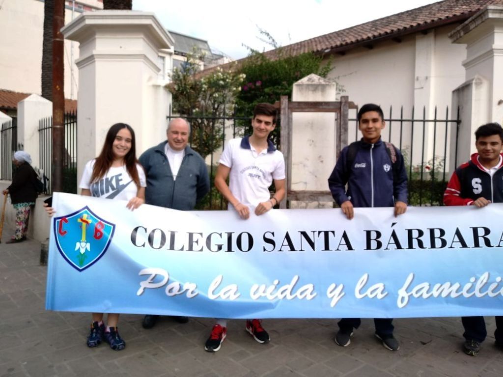 Por la vida y la familia