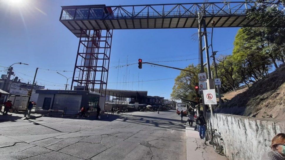 La obra desemboca en el hospital Néstor Sequeiros.&nbsp;
