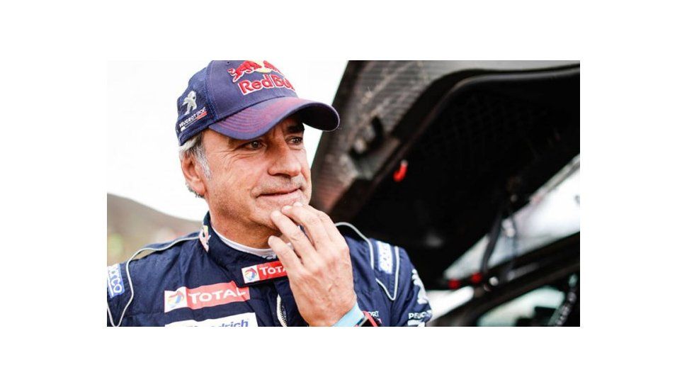 penalizaron a carlos sainz con 10 minutos por golpear a un cuatriciclo