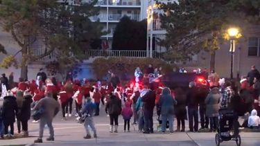 El incidente tuvo lugar poco después de las 16.30 locales (19.30 hora en Argentina) mientras se desarrollaba el desfile anual de Navidad en Waukesha.