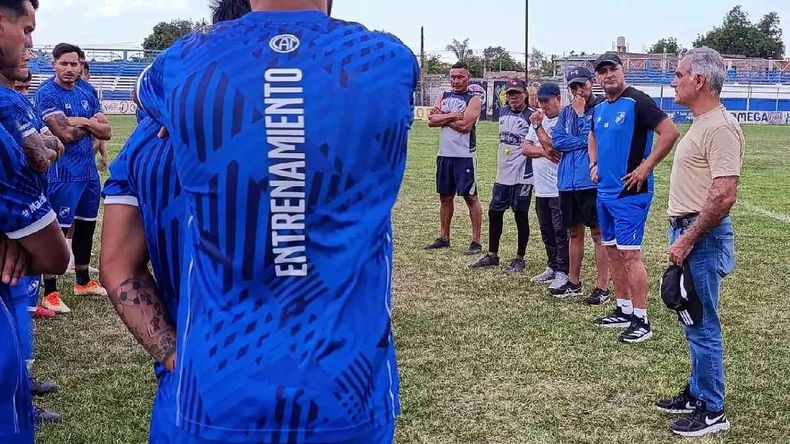 VíctorNazareno Godoy asumió en Talleres de Perico (Foto Facebook Talleres)