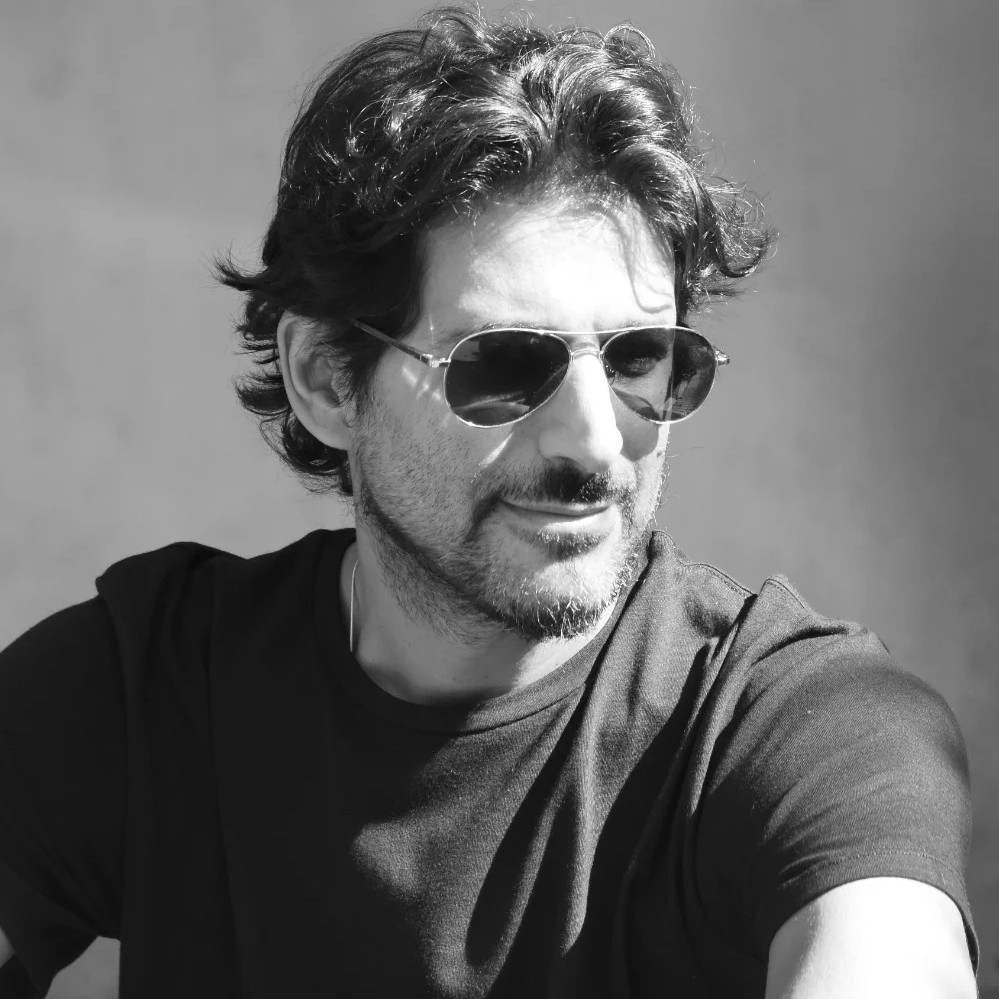 Leo Maiello presenta “Yo, sin culpa” en el Teatro Mitre