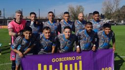 Formación del Lobo ante Riestra.