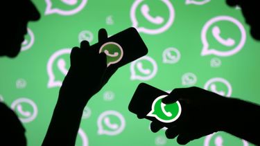 Creó un grupo de WhatsApp con sus ex para saber qué debía mejorar.