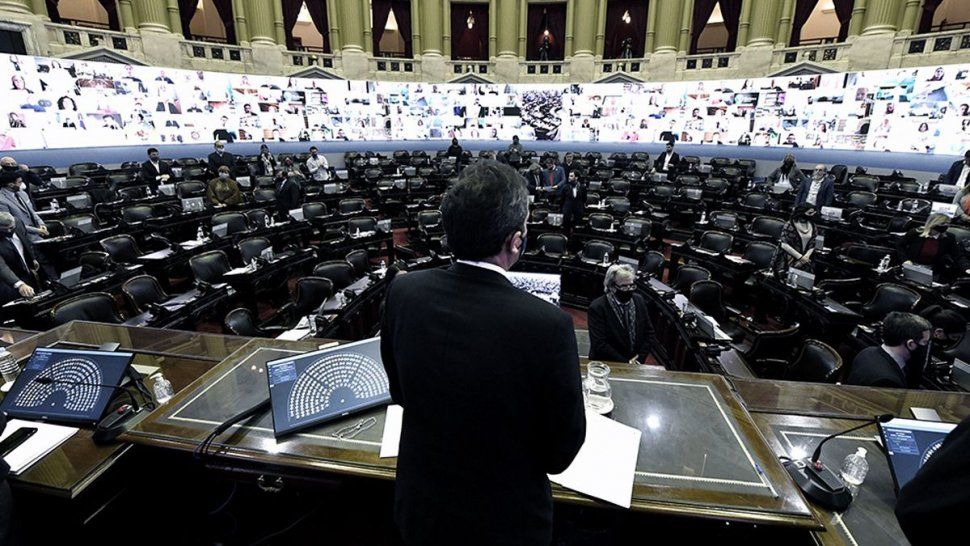 Diputados, de cara a una semana de intensa rosca.