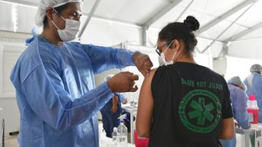 Jujuy tiene un 35% de población vacunada con la 3era dosis