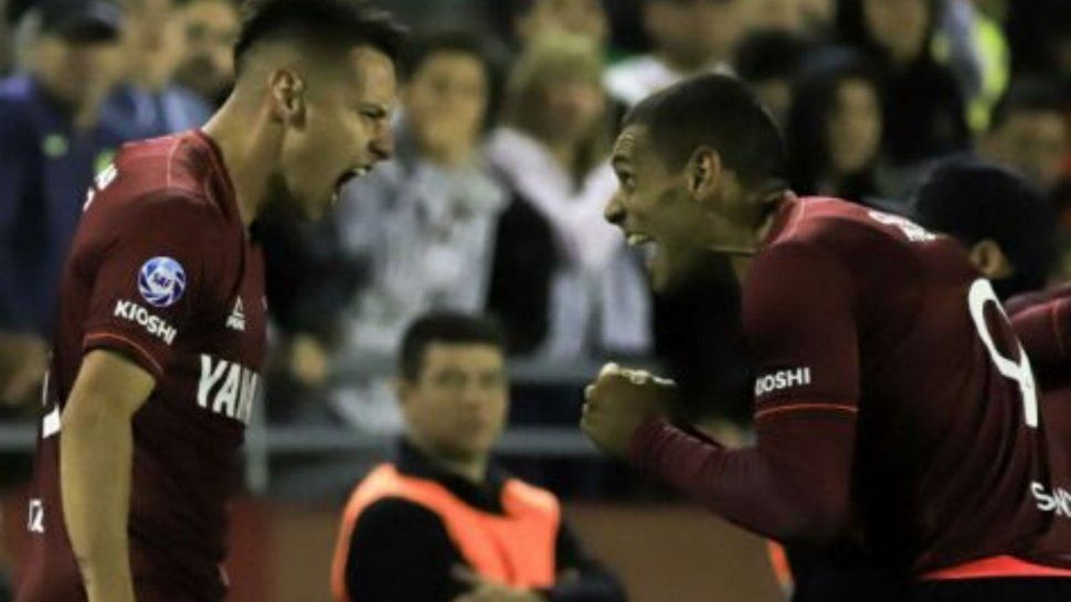 Otro golpe para Boca: perdió con Lanús y se alejó de la punta del torneo