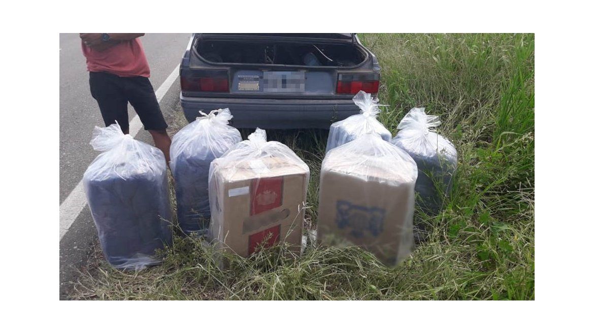 Todo Jujuy | Jujuy hojas de coca y cigarrillos.jpg