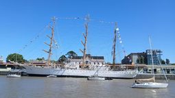 La Fragata Libertad regresó a Buenos Aires