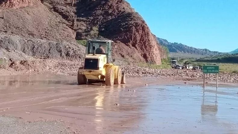 Más de 10 rutas intransitables en Jujuy por crecida de cauces - Imagen alusiva
