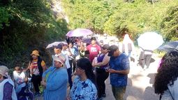 Viernes Santo en Jujuy: devoción y tradición en el Cerro de la Cruz Viernes Santo en Jujuy: devoción y tradición en el Cerro de la Cruz