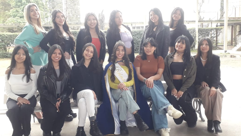 Candidatas del Colegio Modelo Palpalá.