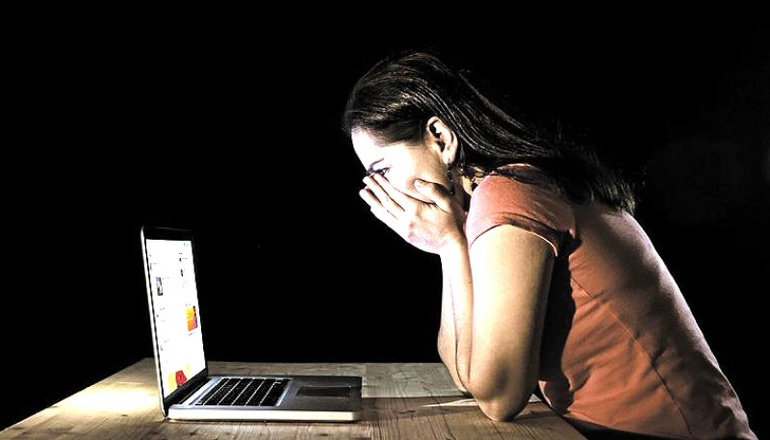 Los riesgos del escrache en las redes sociales.