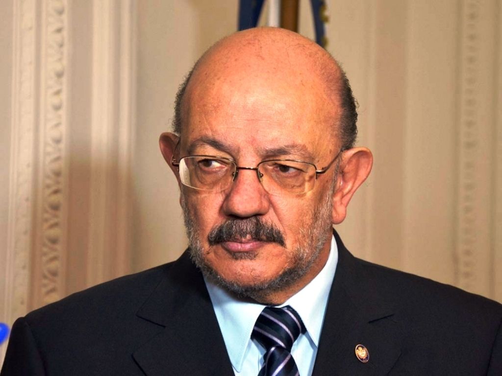 Alberto Matuk - Ministro
