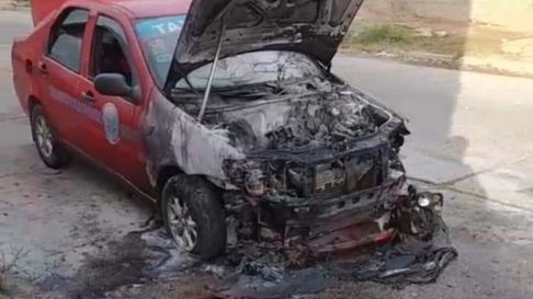 Todo Jujuy | taxi quemado.jpg