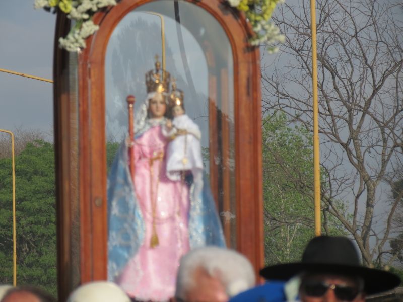Honras a la Virgen