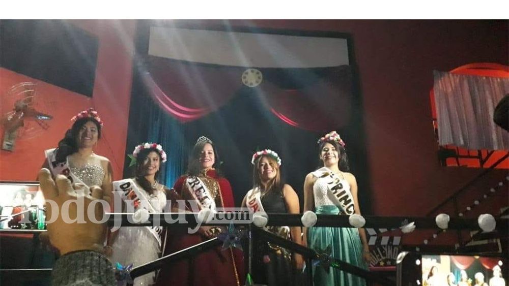 Libertador: El Colegio número 47 coronó a Micaela Rodríguez