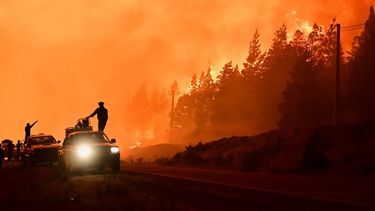 El combate contra los incendios forestales en Chubut entró en una etapa clave.&nbsp;