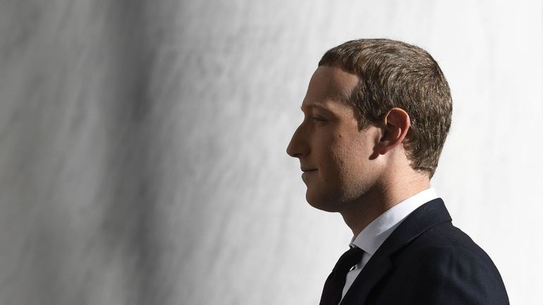 Mark Zuckerberg había anticipado a principios de julio que su firma iba a reducir los planes para contratar ingenieros en al menos un 30% este año. 