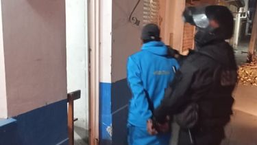 Tenía pedido de paradero y fue detenido en Punta Diamante por agredir a policías Tenía pedido de paradero y fue detenido en Punta Diamante por agredir a policías