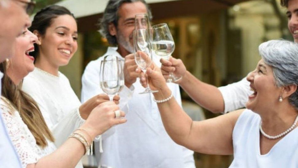 La tradición de vestirse de blanco para año nuevo.&nbsp;
