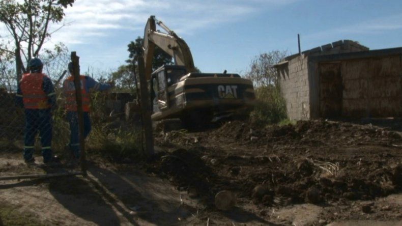 Rotura del acueducto en Cuyaya: Las viviendas sufren peligro de derrumbe