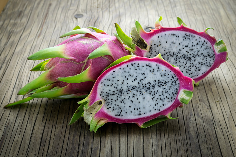 Pithaya, conocida como fruta del dragón.