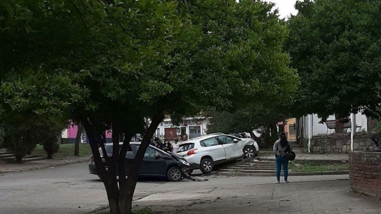 Accidente de tránsito en el barrio 12 de Octubre