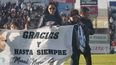 gimnasia de jujuy rindio un emotivo homenaje al negro guerrero junto a su familia