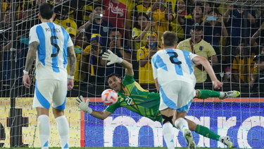 La Selección Argentina perdió con Ecuador por un polémico penal