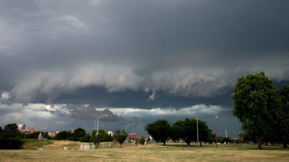 Anuncian tormentas para diez provincias