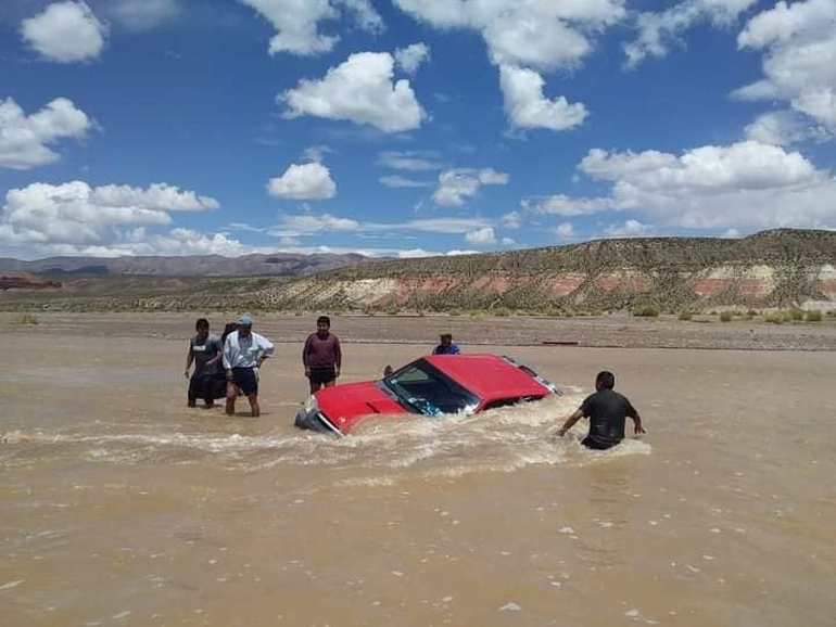 Imágenes de archivo del Río Grande de San Juan con la crecida del cauce 