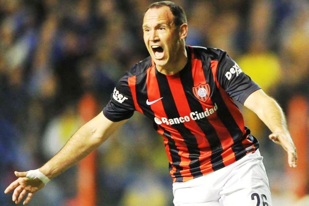 San Lorenzo se trepó a la punta
