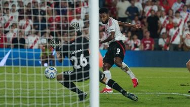 River Plate le ganó 1 a 0 a Lanús con gol de Miguel Borja