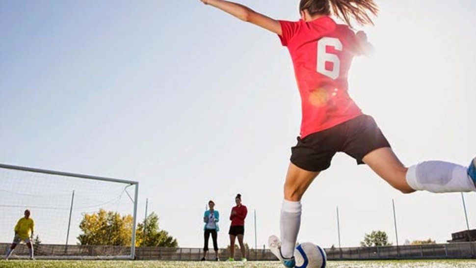 Abren las inscripciones para la escuela de fútbol femenino de la Muni