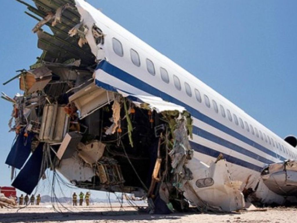 Así quedó el avión