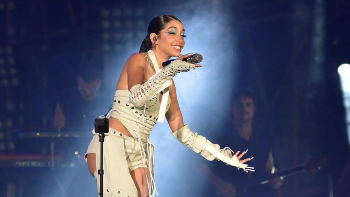 María Becerra llega a la Fiesta Nacional de los Estudiantes
