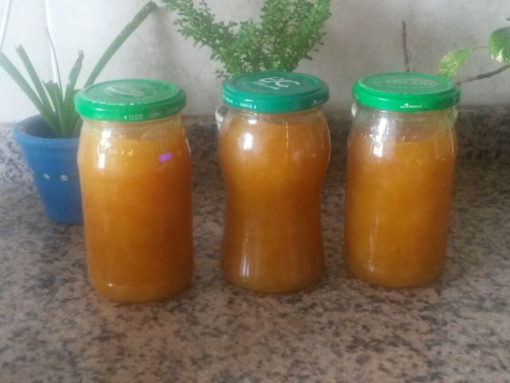 Mermeladas que financian el tratamiento