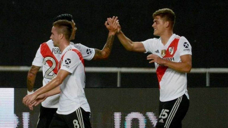 Festejo del goleador del partido, Federico Girotti.&nbsp;