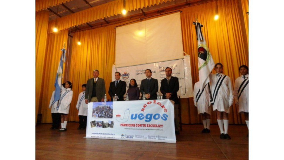 Acto en Escuela Belgrano