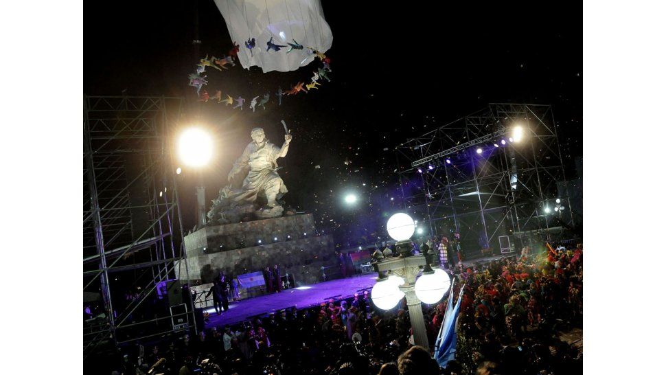 Inauguración del monumento