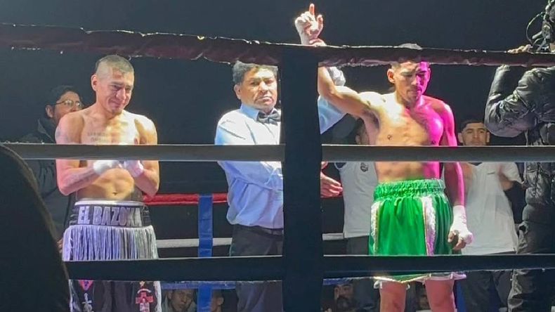 Eljujeño Rodrigo “Hormiga” Yapura venció a “Bazuca” Suárez en un festival deboxeo en Salta