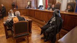 Star Wars_ Condenaron a Darth Vader en un tribunal chileno