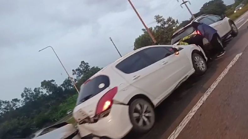 Cuádruple choque en ruta 66